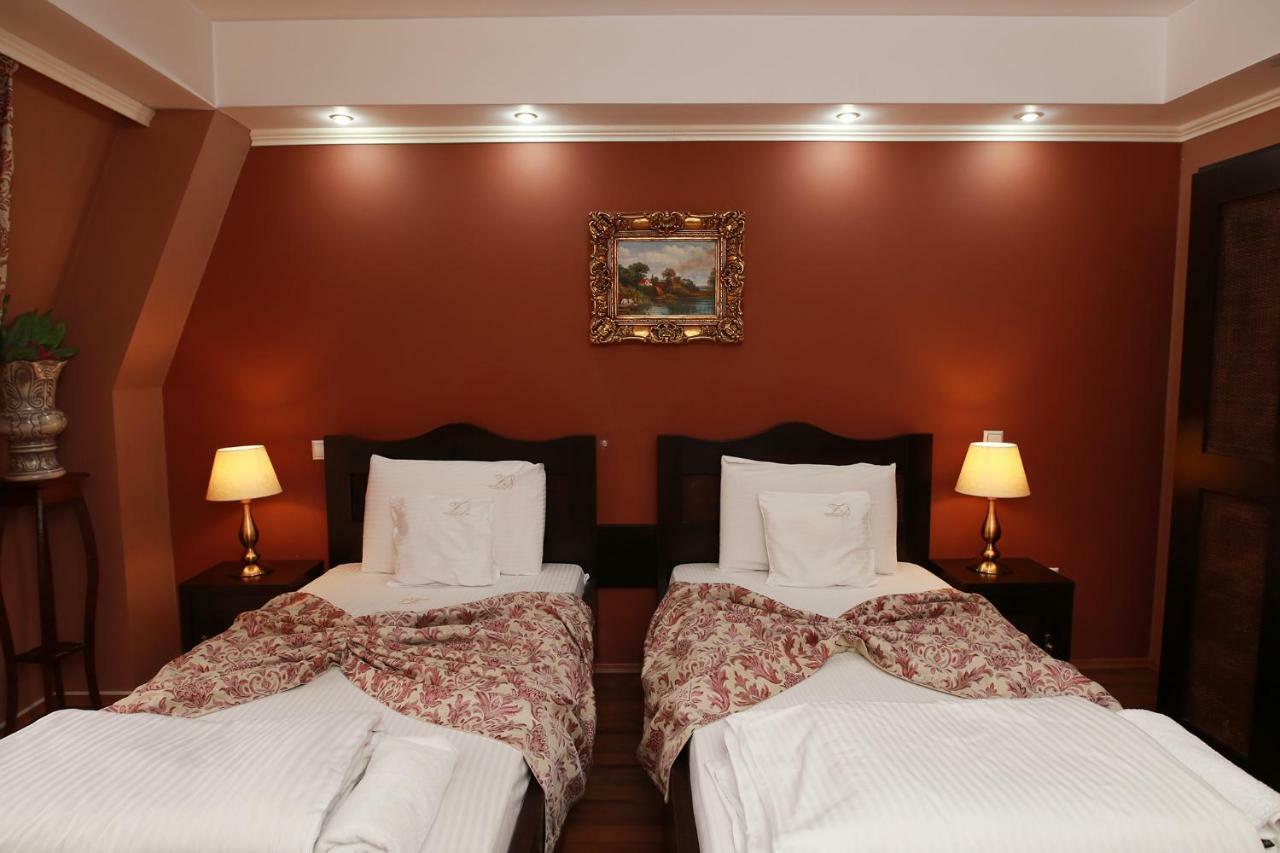 Hotel-Pensiunea Zefir Timisoara Exterior foto